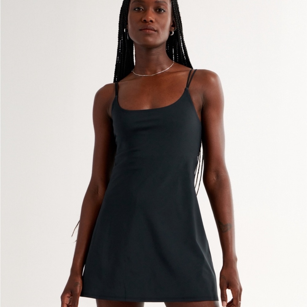 Abercrombie traveler dress in light blue